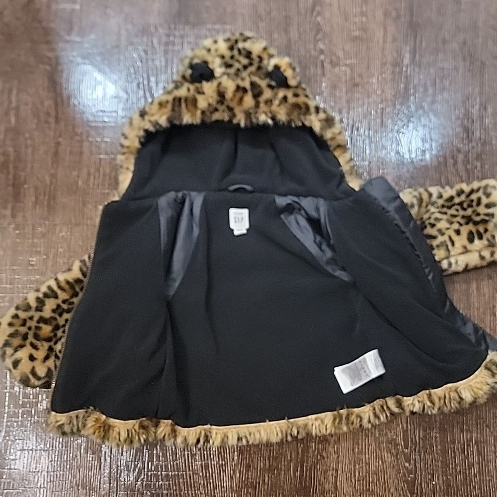 Baby Gap Cheetah Faur Fur Coat with Hood - Picture 6 of 16
